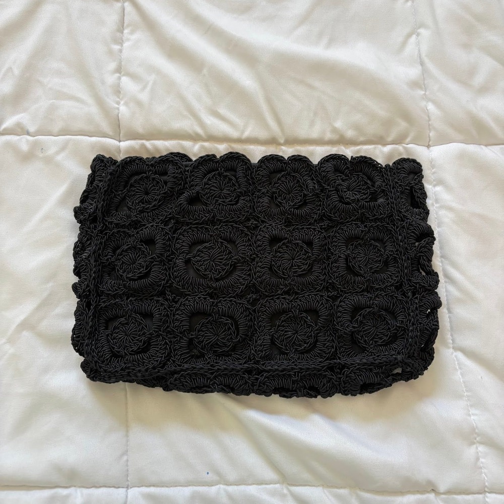 Vintage 90s Black Crochet Floral Medallion Zip Clutch Bag Evening Purse Goth